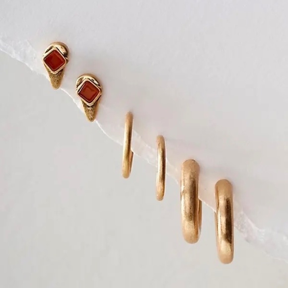 Work Of Art Stud Set | Free People - Picture 1 of 3
